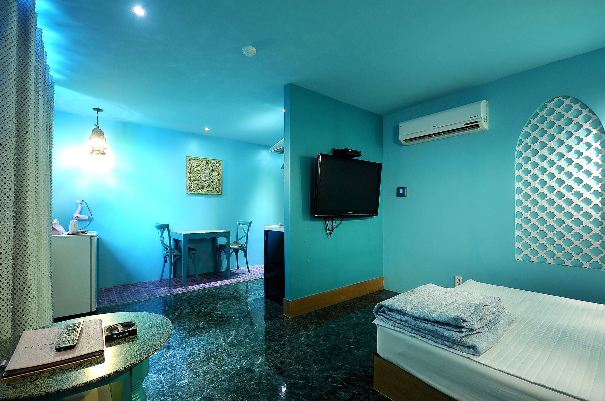 Hotel 1 Night 2 Days Jagalchi Busan Exterior photo